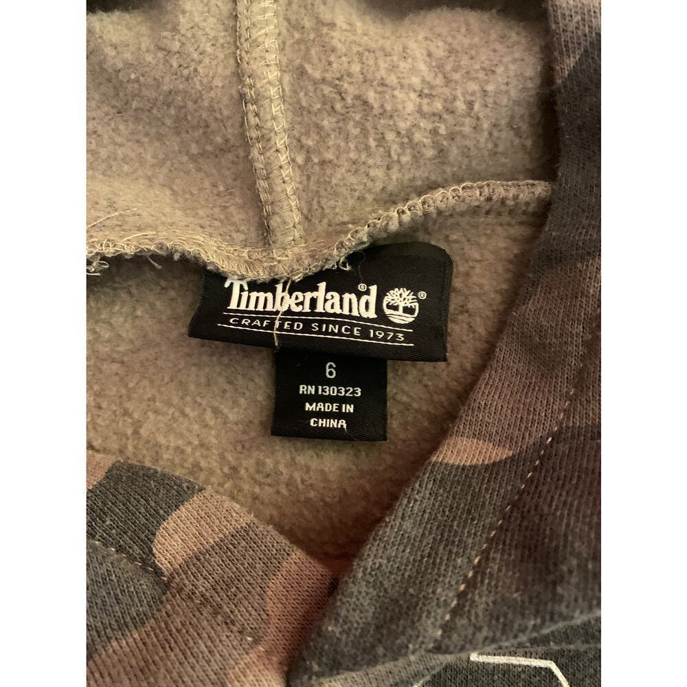 TIMBERLAND Boy’s Camo Kangaroo Pouch Hoodie / Size: 6 - Picture 3 of 8